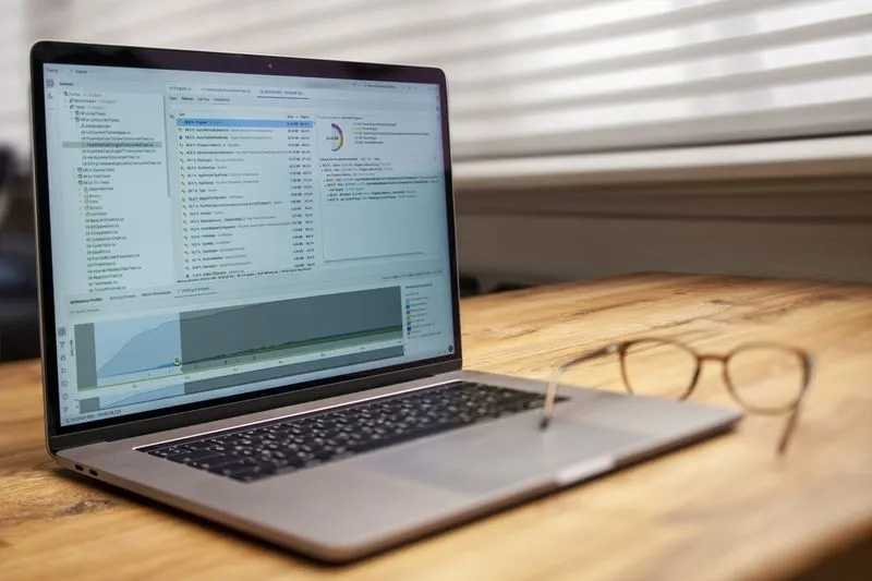 Tracking and analytics data on a laptop